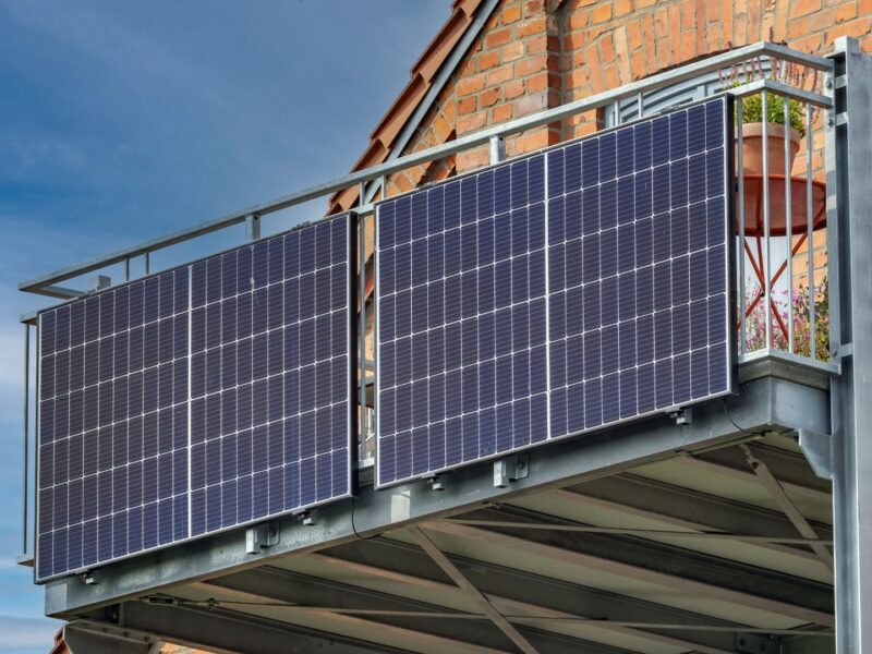 plug-in-solar-balcony